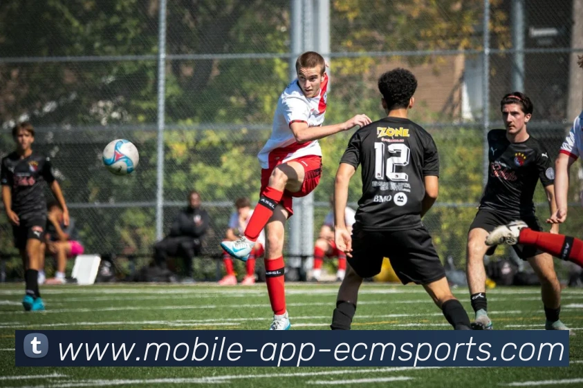 皇马正式启动伯纳乌全新LED电子环屏安装工程提升球场观赛体验