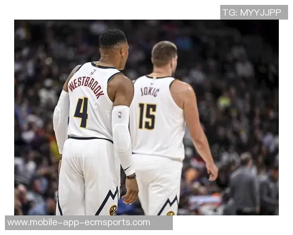 外线危机加剧国王主场对决掘金拉文缺阵施罗德出战机会渺茫 外线危机加剧国王主场对决掘金拉文缺阵施罗德出战机会渺茫