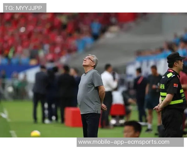 前国足主帅伊万谈中国足球发展与球员心理障碍问题 前国足主帅伊万谈中国足球发展与球员心理障碍问题